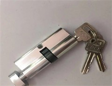 嘉荫24小时开锁公司